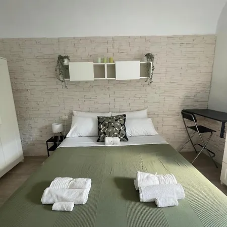 Cliffhouse - * Sulmona